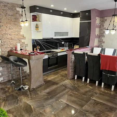 Tatjana דירה וודיצה