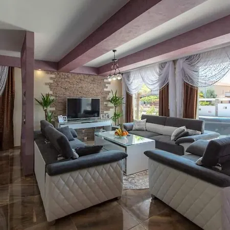 Apartment Tatjana Vodice