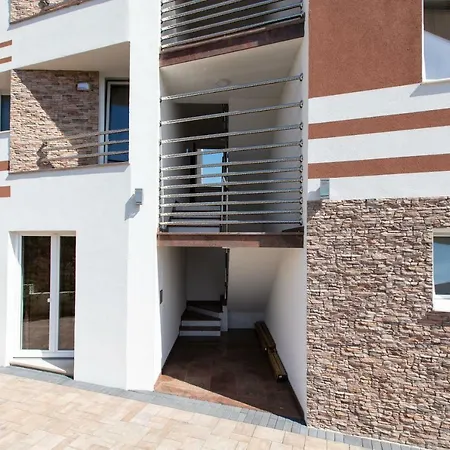 Tatjana Apartman *